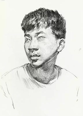 北京藝考畫室素描教學|教你如何畫帶小胡子的男青年頭像